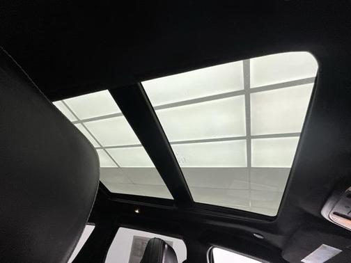 2016 Jeep Grand Cherokee SRT