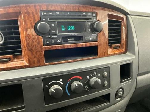 2006 Dodge Ram 2500 SLT Quad Cab