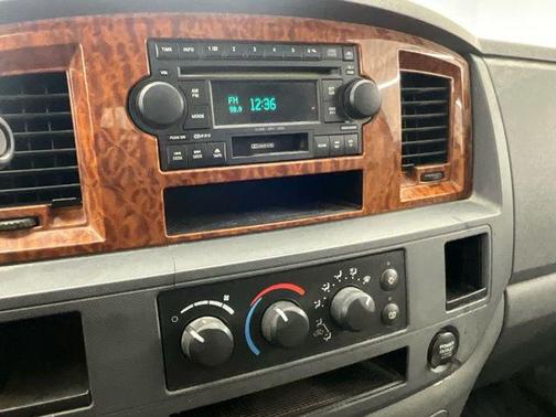 2006 Dodge Ram 2500 SLT Quad Cab