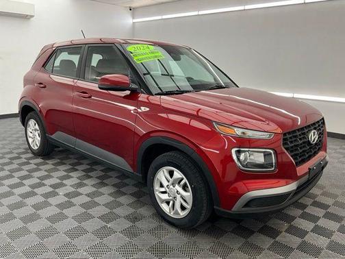 Ultimate Red 2024 Hyundai VENUE SE