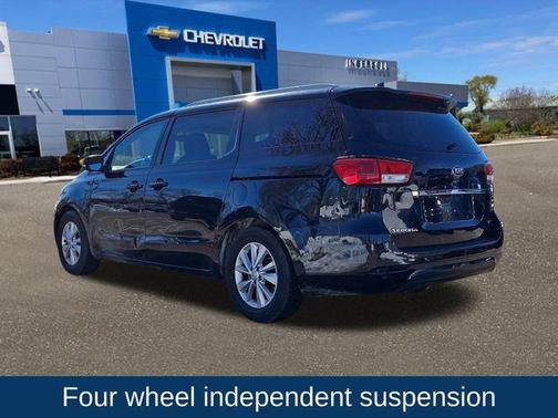 2017 Kia Sedona LX