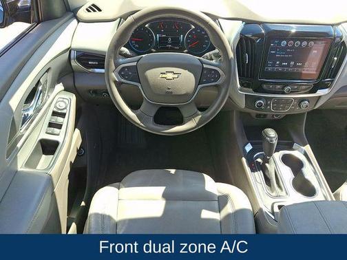 Graphite Metallic 2018 Chevrolet Traverse LT Leather