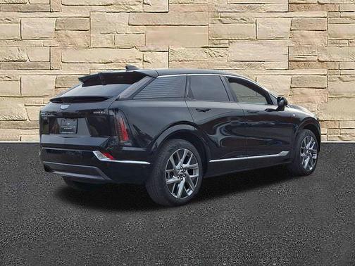 2025 Cadillac OPTIQ Luxury