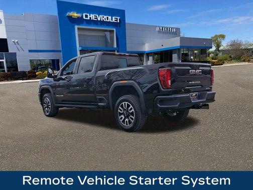 2023 GMC Sierra 2500 AT4
