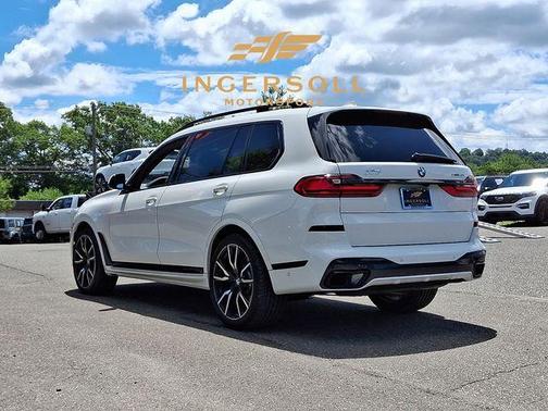 2022 BMW X7 xDrive40i