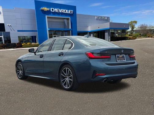 2021 BMW 330 i xDrive