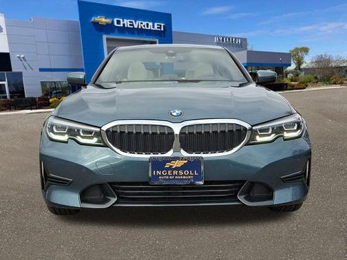 2021 BMW 330 i xDrive