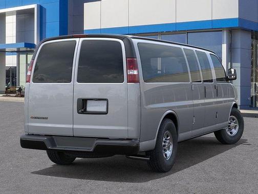 2025 Chevrolet Express 3500 Work Van