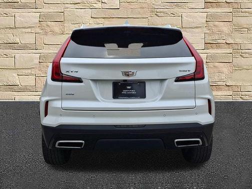Crystal White Tri-Coat 2024 Cadillac XT4 Premium Luxury
