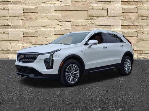 Crystal White Tri-Coat 2024 Cadillac XT4 Premium Luxury
