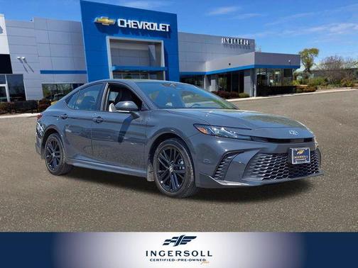 UNDERGROUND 2025 Toyota Camry SE