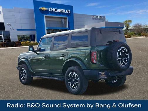 2024 Ford Bronco Outer Banks