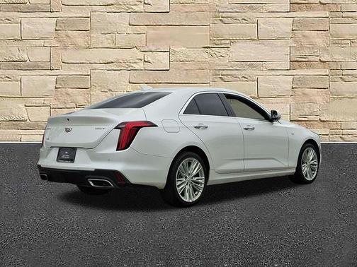 2023 Cadillac CT4 Premium Luxury