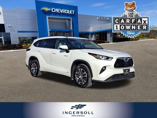 2020 Toyota Highlander Hybrid XLE