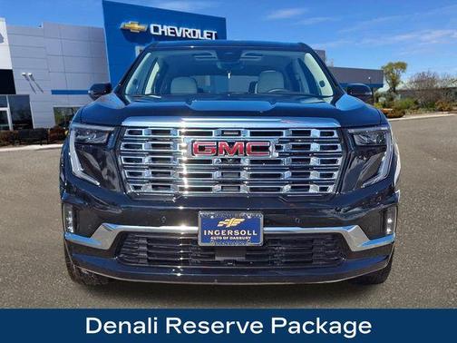 2025 GMC Acadia Denali