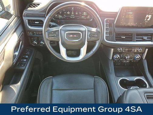 2023 GMC Yukon XL SLT