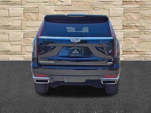 2022 Cadillac Escalade Luxury