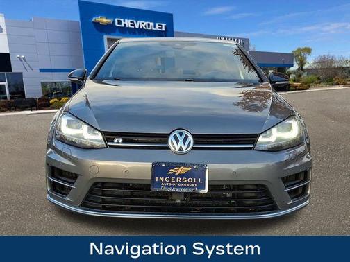 2017 Volkswagen Golf R 4-Door