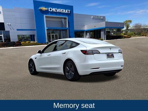 2022 Tesla Model 3 Long Range
