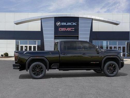 2025 GMC Sierra 2500 AT4