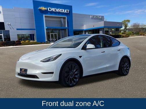 2024 Tesla Model Y Performance