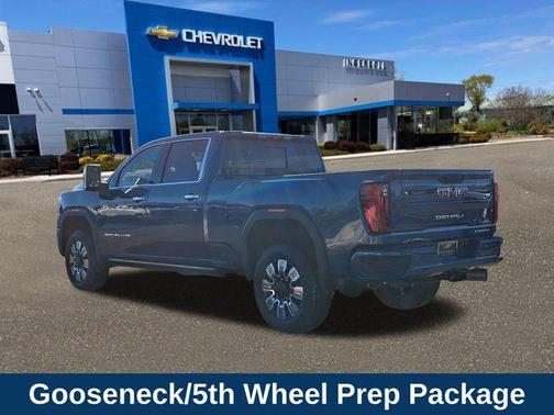 2025 GMC Sierra 3500 Denali