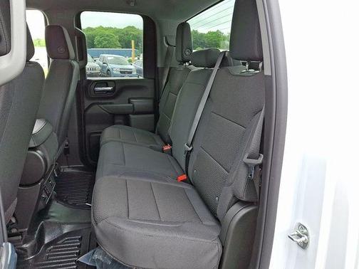2025 Chevrolet Silverado 3500 WT