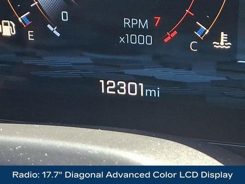 Iridescent Pearl Tricoat 2025 Chevrolet Suburban High Country