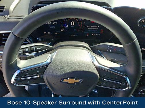 Iridescent Pearl Tricoat 2025 Chevrolet Suburban High Country