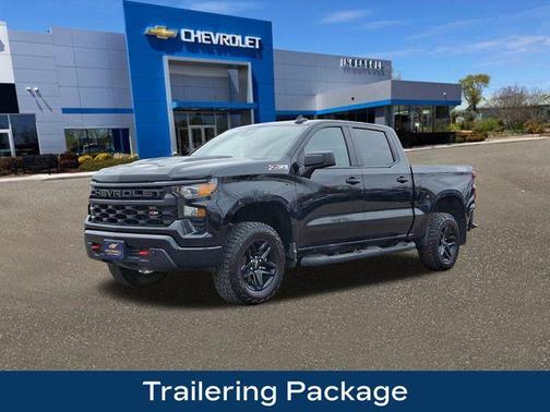 2023 Chevrolet Silverado 1500 Custom Trail Boss