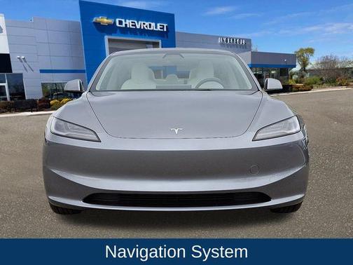 2025 Tesla Model 3 Long Range