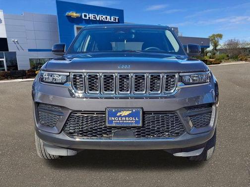2023 Jeep Grand Cherokee Laredo