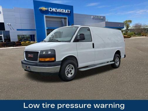 2022 GMC Savana 2500 Work Van