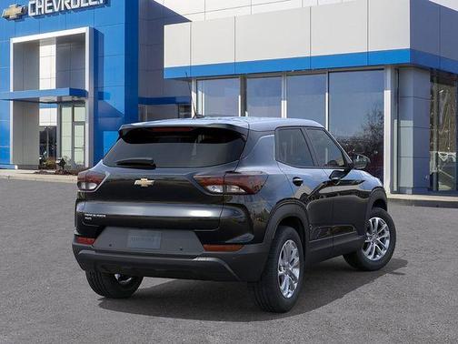 Mosaic Black Metallic 2026 Chevrolet Trailblazer LS
