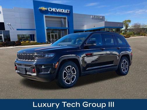 2022 Jeep Grand Cherokee Trailhawk