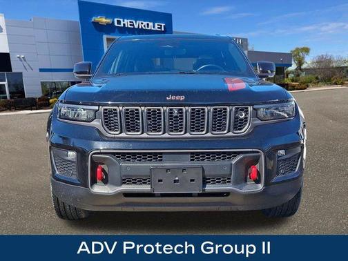 2022 Jeep Grand Cherokee Trailhawk