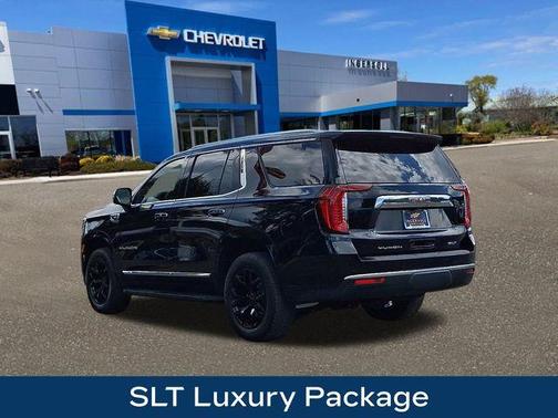 2024 GMC Yukon SLT