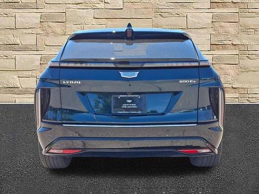 Emerald 2024 Cadillac LYRIQ Luxury