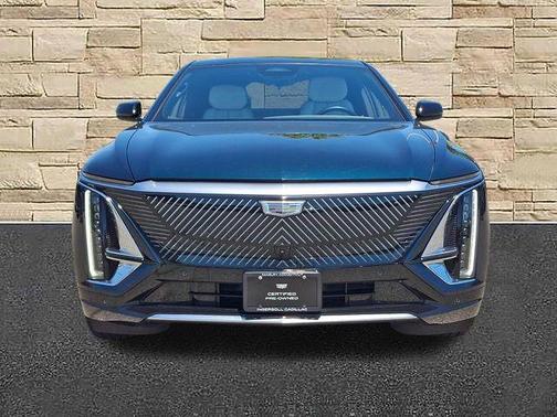 Emerald 2024 Cadillac LYRIQ Luxury