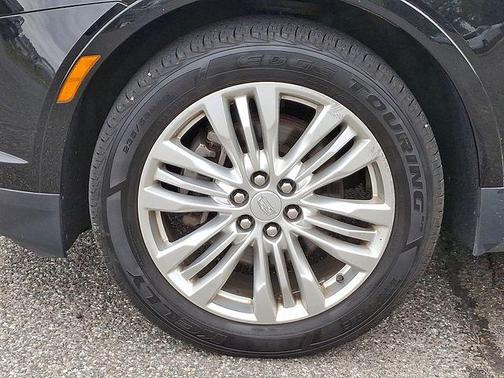2017 Cadillac XT5 Premium Luxury