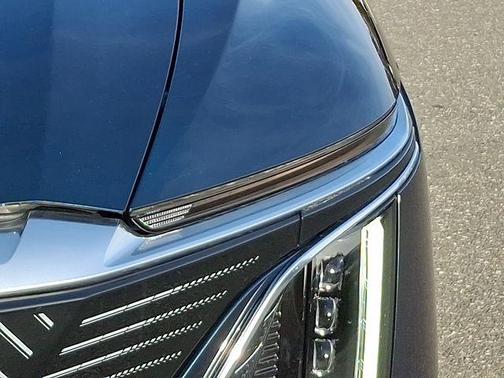 2025 Cadillac LYRIQ Luxury