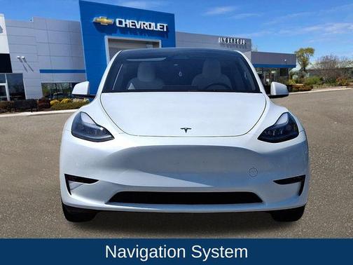 2025 Tesla Model Y Performance