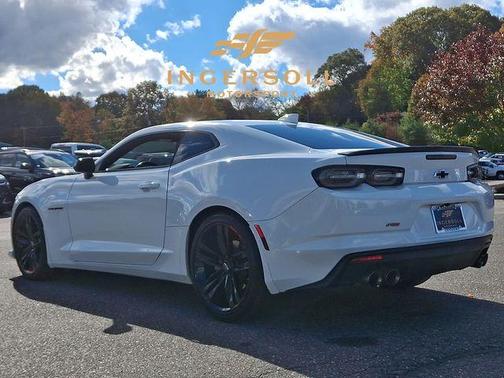 2022 Chevrolet Camaro LT1