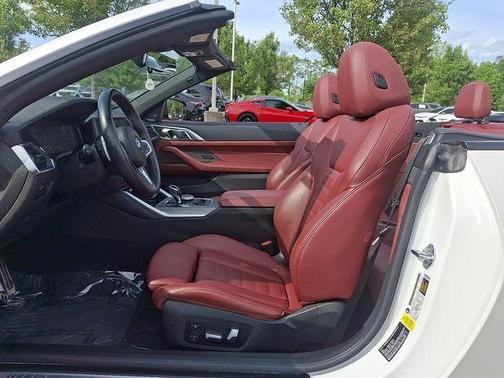 Mineral White Metallic 2021 BMW M440 i