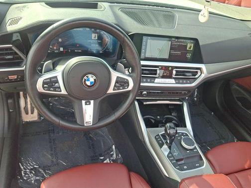 Mineral White Metallic 2021 BMW M440 i