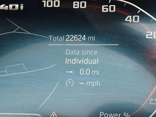 Mineral White Metallic 2021 BMW M440 i