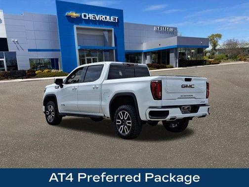 2022 GMC Sierra 1500 AT4