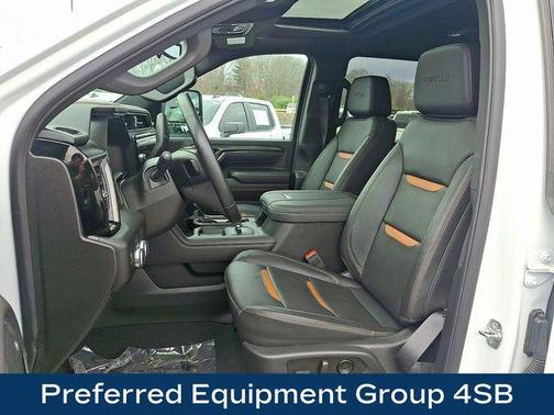 Summit White 2025 GMC Sierra 2500 AT4