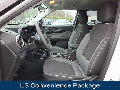 Summit White 2025 Chevrolet Trailblazer LS