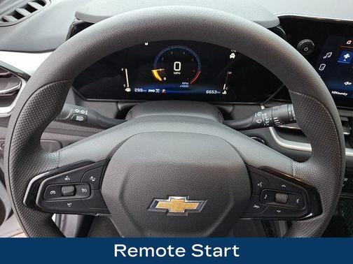 Summit White 2025 Chevrolet Trailblazer LS